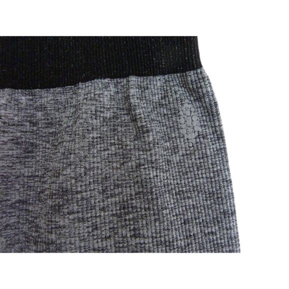 NWOT Free People Movement Prajna Shorts Bike Shorts Spandex Gray Ribbed Workout - Picture 2 of 6